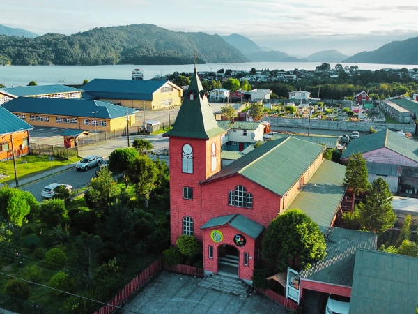 A Road Trip from Puerto Montt to Hornopirén